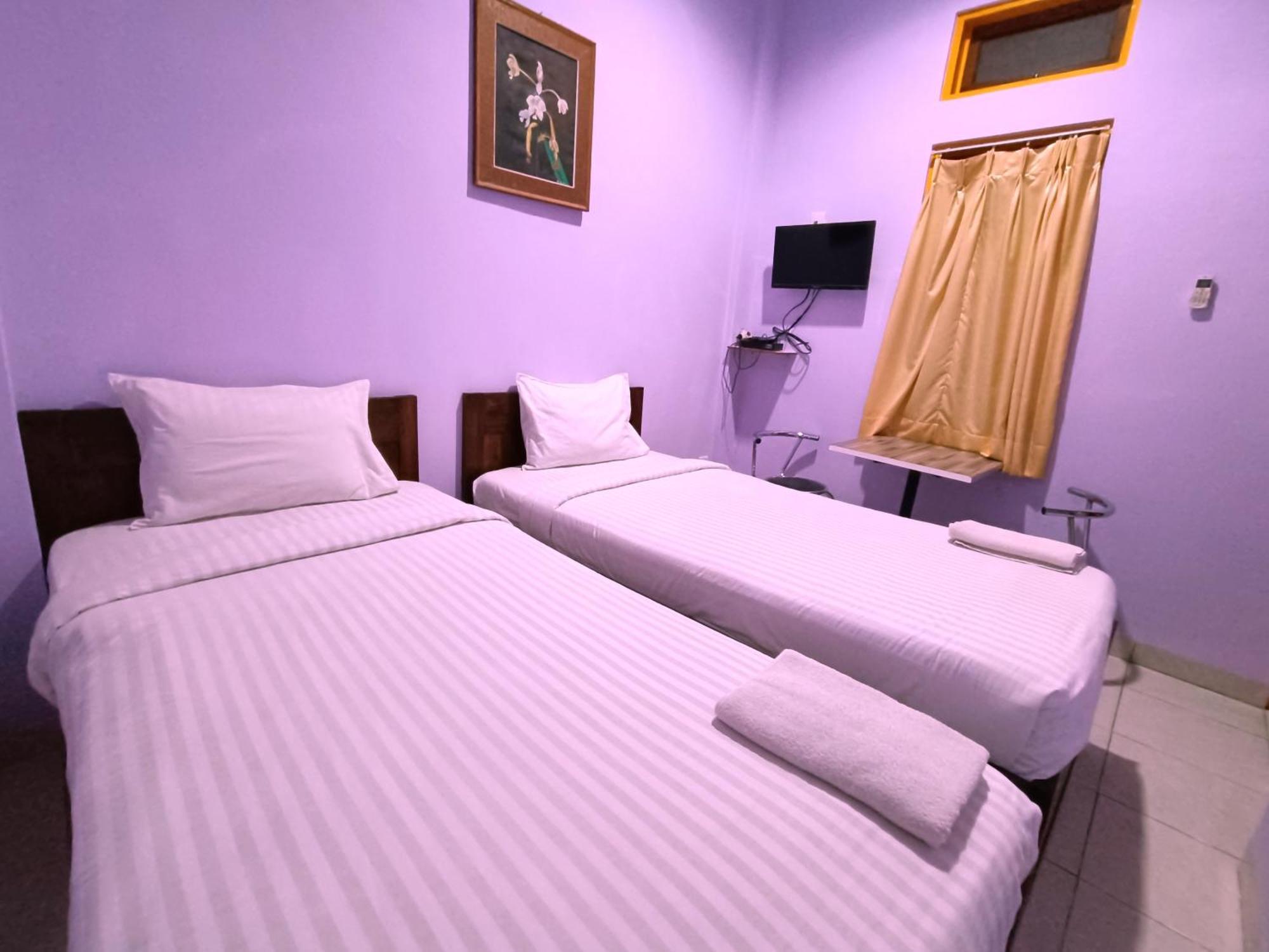 Wisma Mutiara Padang  Exterior foto